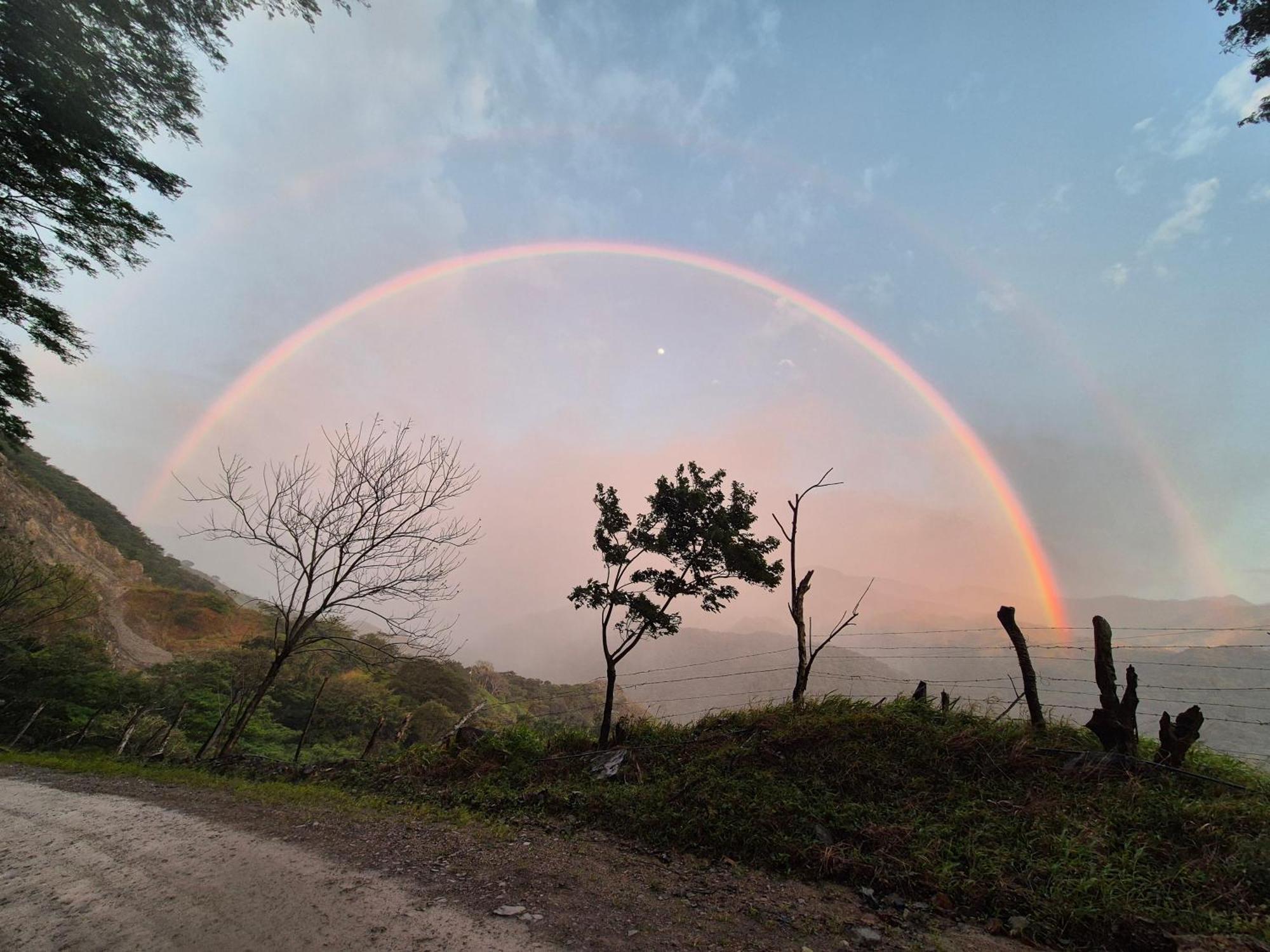 Glamping Monteverde Exteriör bild